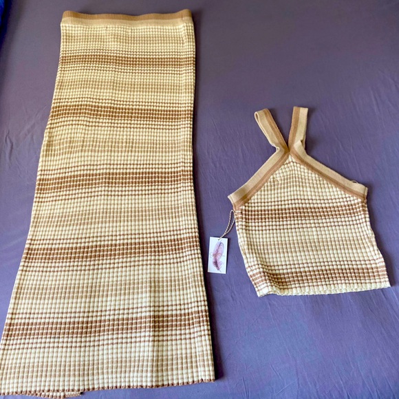 NEVER WORN - Jessica Simpson - 2 piece halter set - Picture 2 of 4